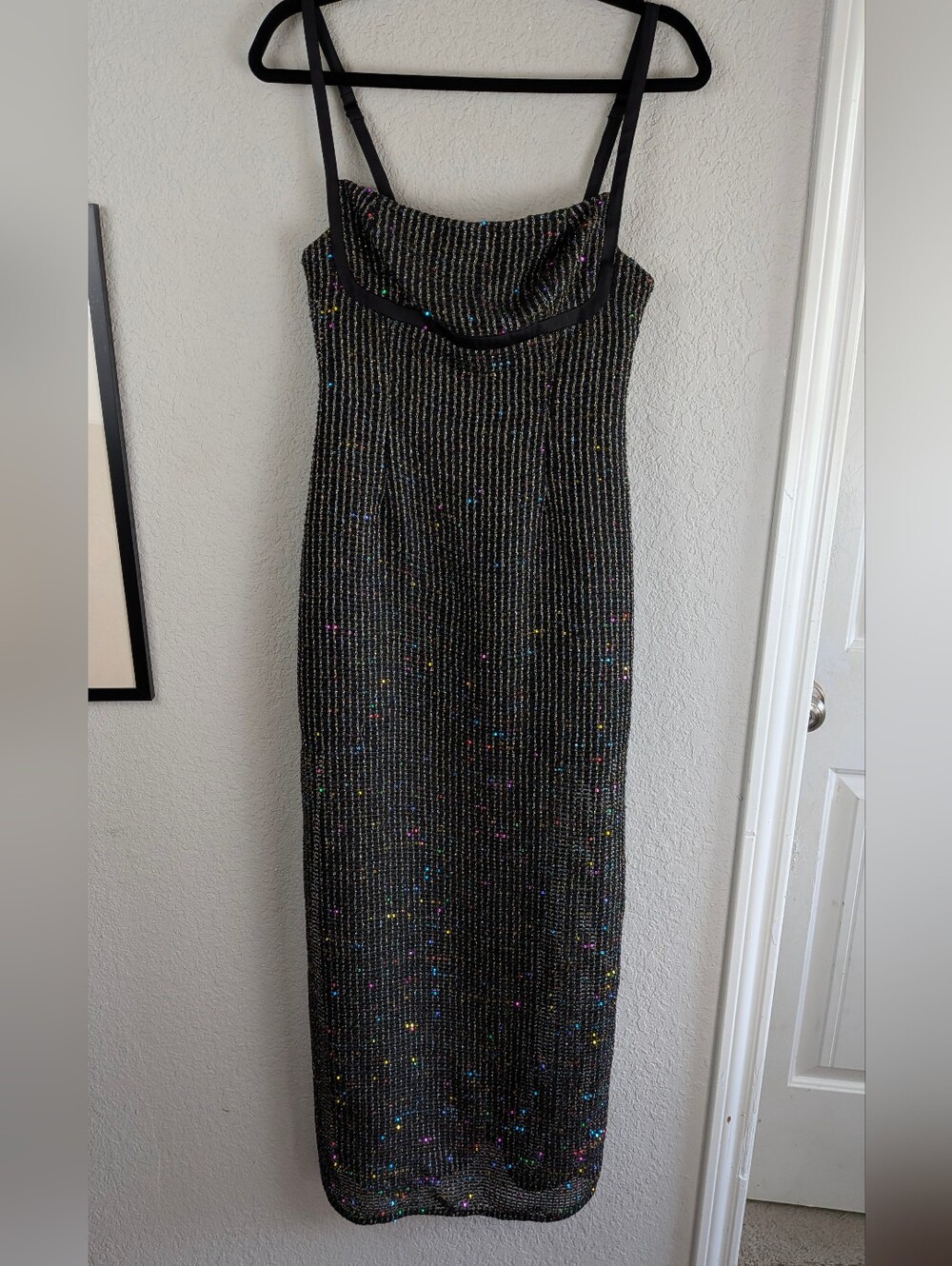 Liv Foster Sequin Bouclé Column Gown Size 6 Adjustable Straps Black Evening Chic